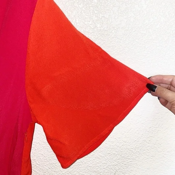 Skies Are Blue Red Orange Colorblock Tie Front Short Sleeve V Neck Mini Dress - Picture 3 of 12